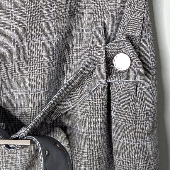 Vintage Elie Tahari Gray Black Glen Plaid Wool Belted Mini Skirt Size 10 - Picture 9 of 13
